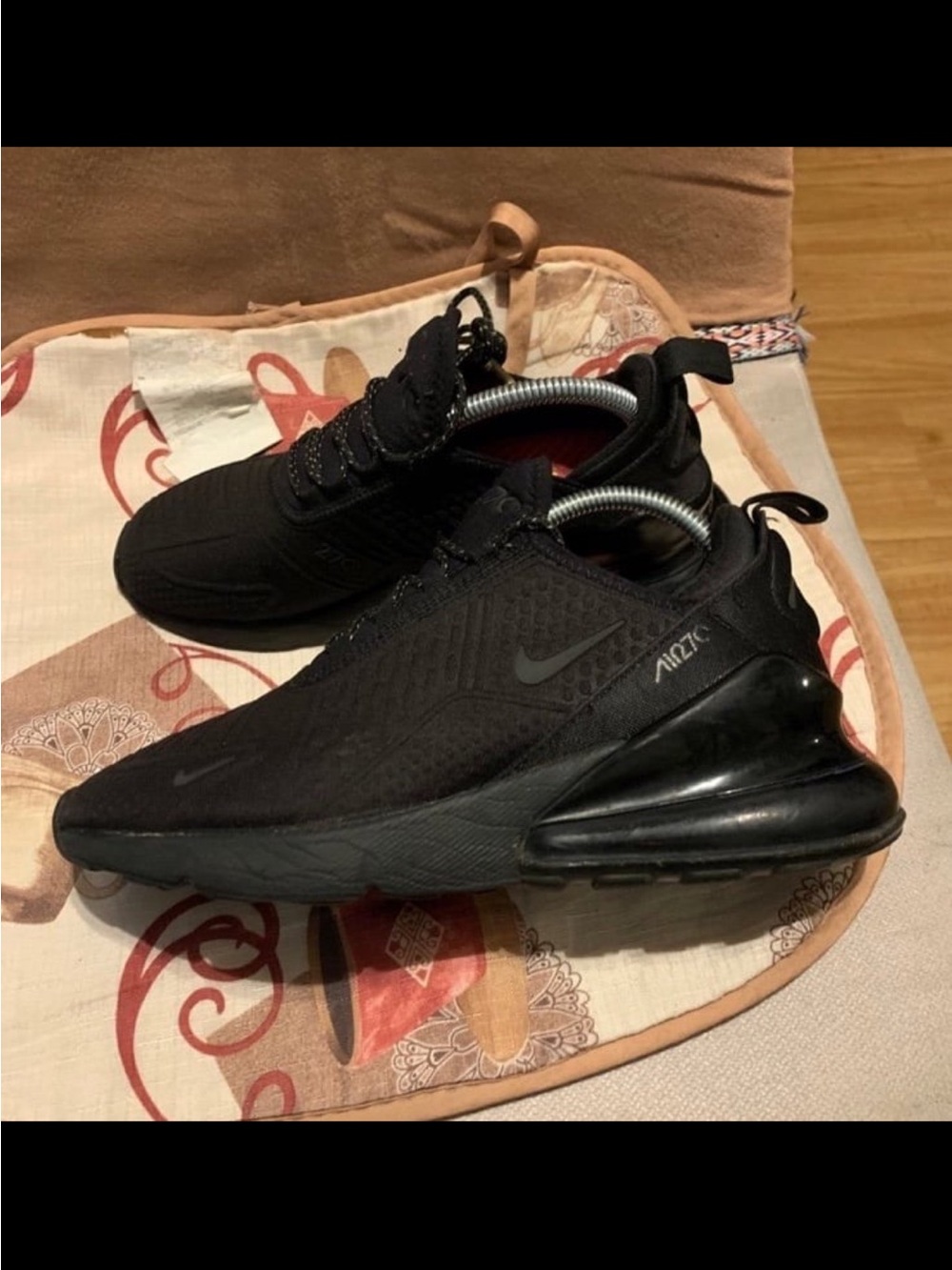 Nike air max 270 used Sz 5.5y rare